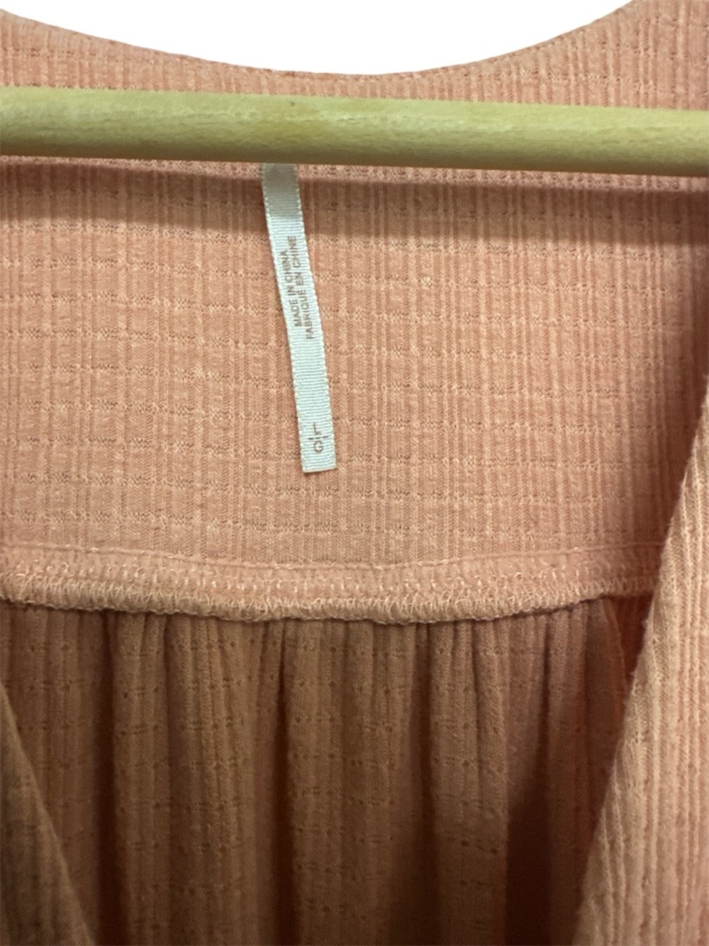 Free People Feminine/soft Coral Sleeveless Tie-Front Tank Top size LG - Picture 5 of 8